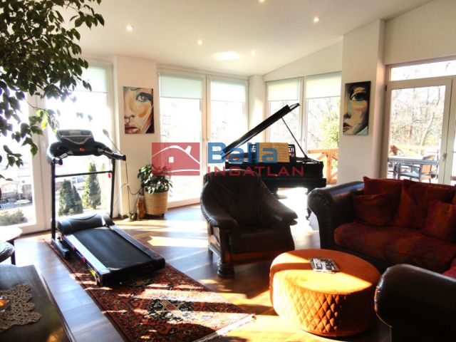 Eladó 162 m²-es Fót, Fót, Öreghegy. utca: 189'000'000 Ft