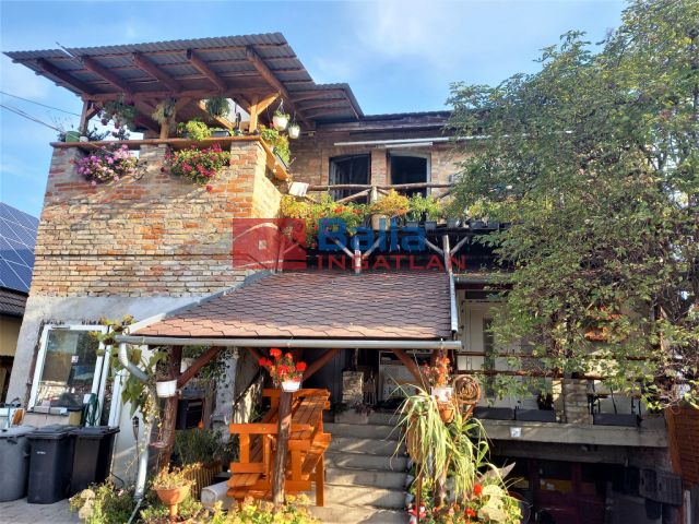 Eladó 260 m²-es Fót, Kisalag: 80'000'000 Ft