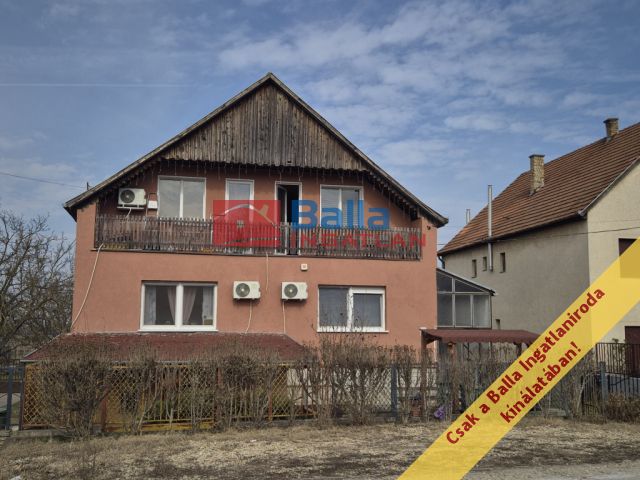 Eladó 300 m²-es Galgahévíz, Fő út: 78'000'000 Ft