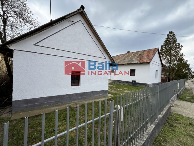 Eladó 35 m²-es családi ház Hernád, nagy telek: 22'000'000 Ft