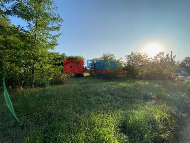 Eladó 2618 m²-es Kerekharaszt, Kartali utca: 20'000'000 Ft