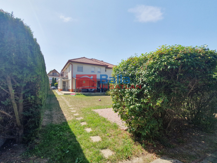 Eladó 78 m²-es Kistarcsa, Zsófialigeti HÉV megálló közeli utca: 91'900'000 Ft