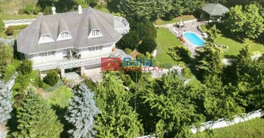 Eladó 260 m²-es családi ház Kozárd, Nográd megye: 125'000'000 Ft