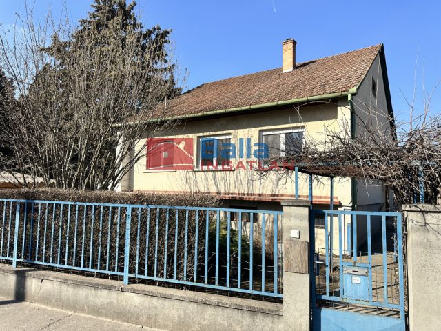 Eladó 171 m²-es Lajosmizse, Központi elhelyezkedés: 63'500'000 Ft