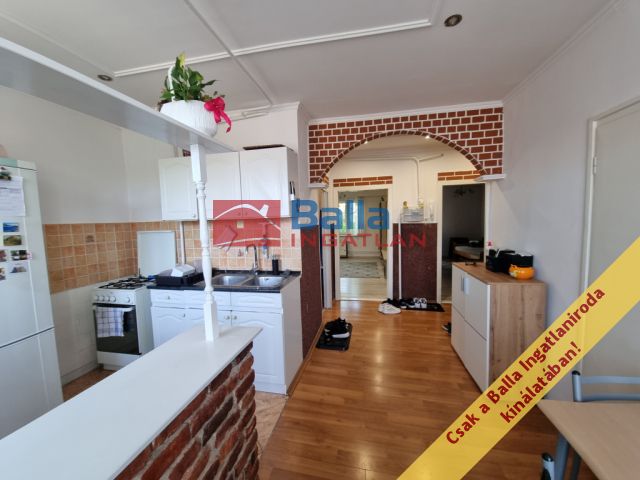 Eladó 54 m²-es társasházi lakás Nyíregyháza, Arany János utca: 30'600'000 Ft