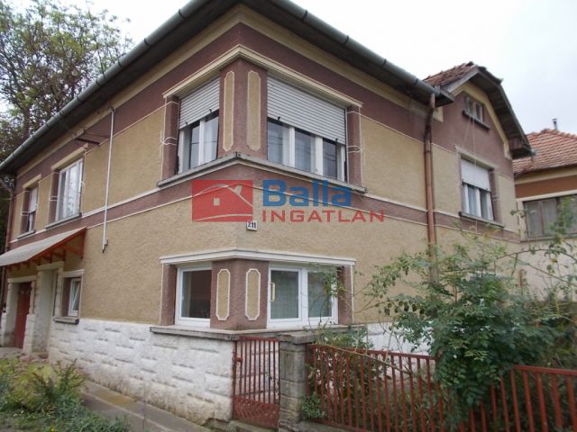 Eladó 140 m²-es családi ház Ózd, Bolyki Fő út: 19'500'000 Ft