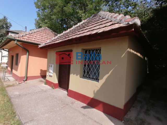 Eladó 579 m²-es Pilis, Pincesor: 4'900'000 Ft