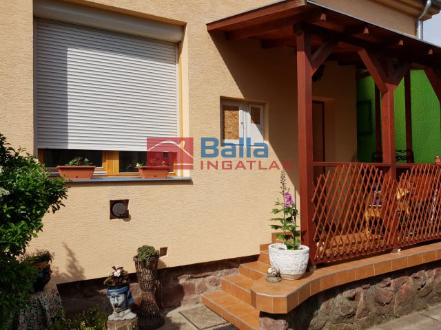 Eladó 130 m²-es Siófok (Siófok), Központi utca: 67'900'000 Ft