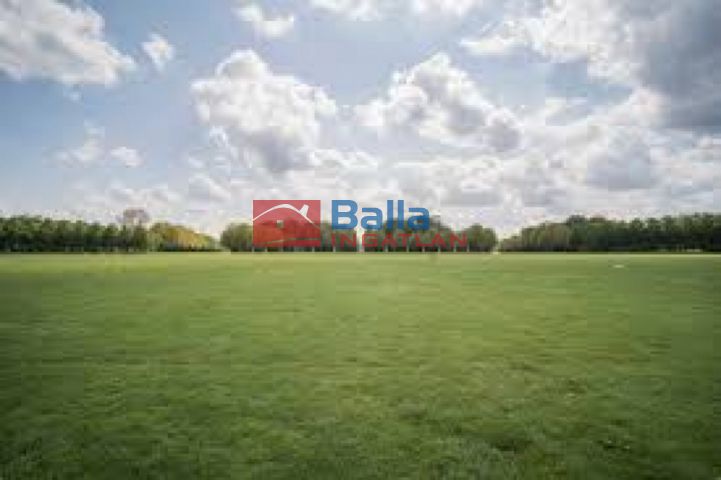 Eladó 13500 m²-es Székesfehérvár, Budai II utca: 540'000'000 Ft