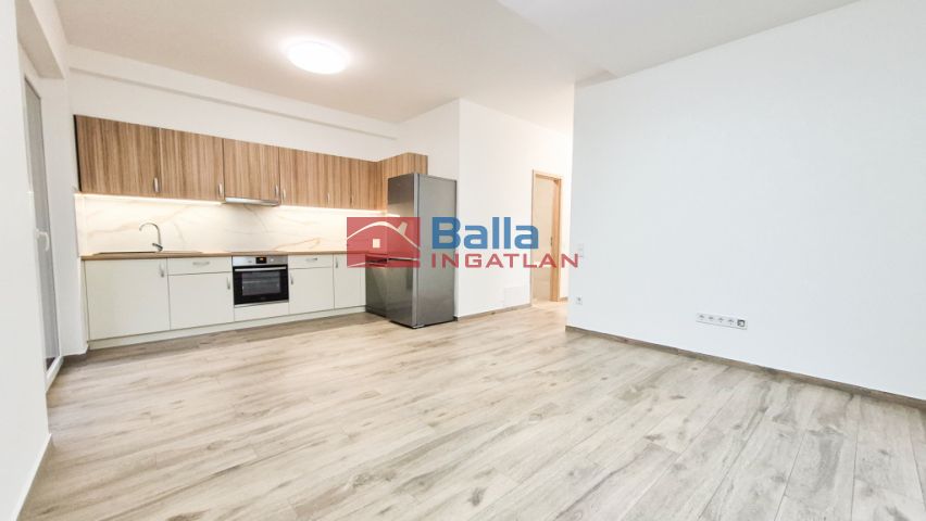 Kiadó 50 m²-es Szentendre, Orgona utca utca: 295'000 Ft