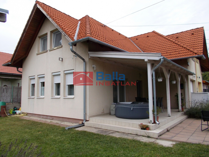 Eladó 100 m²-es Szigethalom, Mű út közeli: 98'900'000 Ft