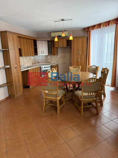 Eladó 200 m²-es Szigetszentmiklós, Ádám Jenő stny, közel utca: 119'000'000 Ft