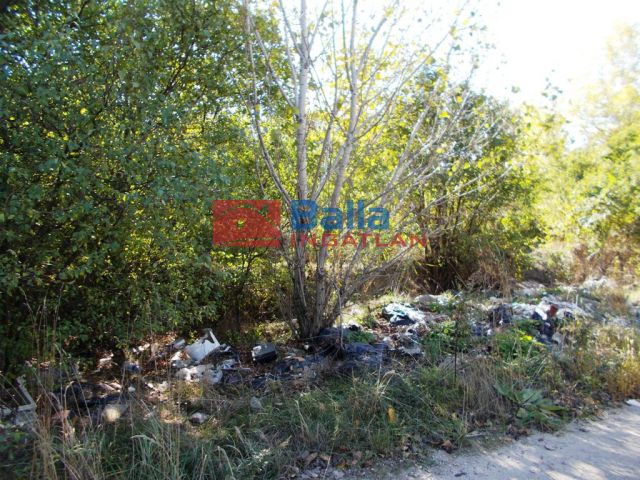 Eladó 1400 m²-es Szigetszentmiklós, Szellős utca: 14'000'000 Ft