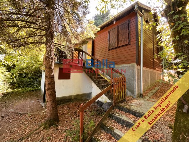 Eladó 35 m²-es Tahitótfalu, Jókai utca: 42'000'000 Ft