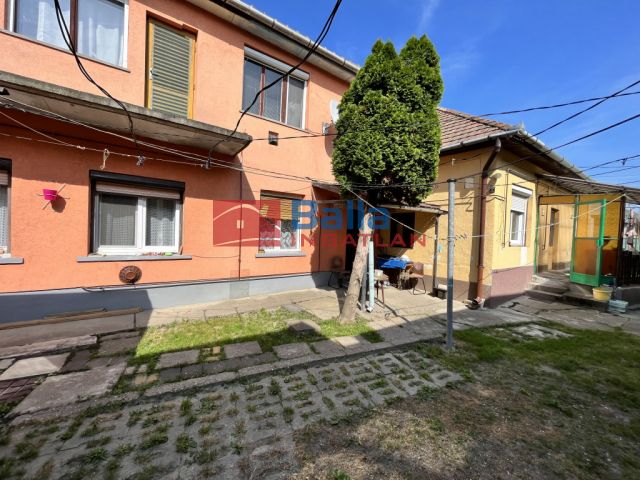 Eladó 126 m²-es Taksony, Kétgenerációs ház: 72'900'000 Ft