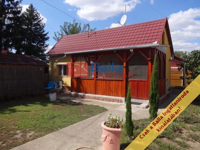 Eladó 42 m²-es Tiszakécske, Fácán utca: 33'800'000 Ft