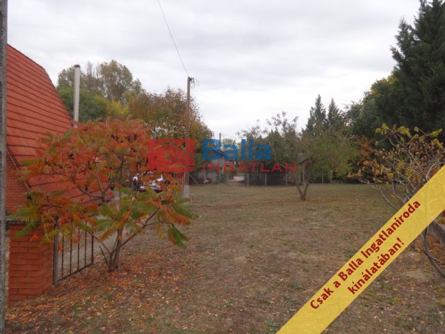 Eladó 344 m²-es Tiszakécske, Fogoly köz utca: 6'800'000 Ft