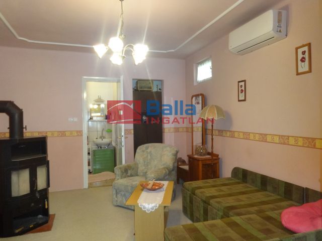 Eladó 60 m²-es Tiszakécske, Nyúl utca: 28'800'000 Ft