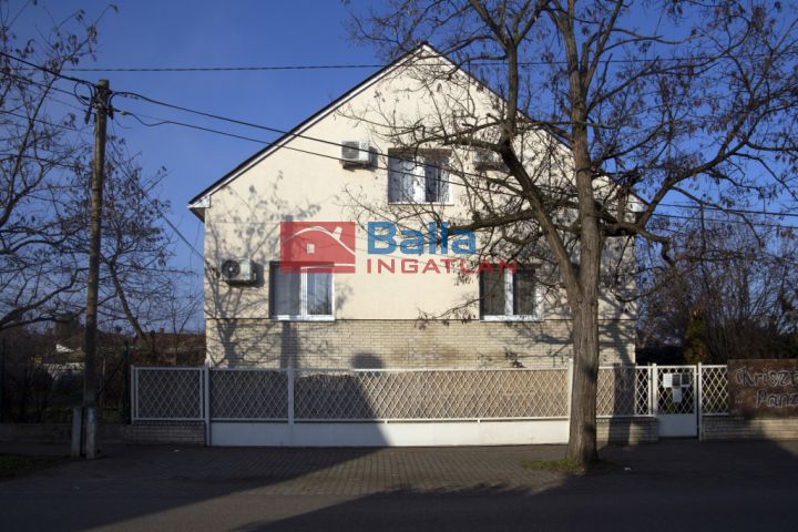 Eladó 380 m²-es Vecsés, Befektetés: 170'000'000 Ft