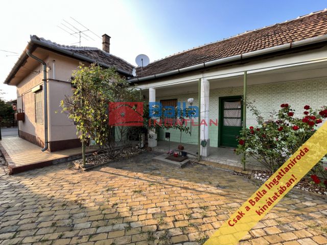 Eladó 95 m²-es Vecsés, Központ közeli: 81'900'000 Ft