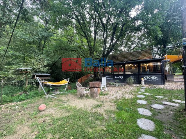 Eladó 737 m²-es Verőce, Ölyv utca: 19'700'000 Ft