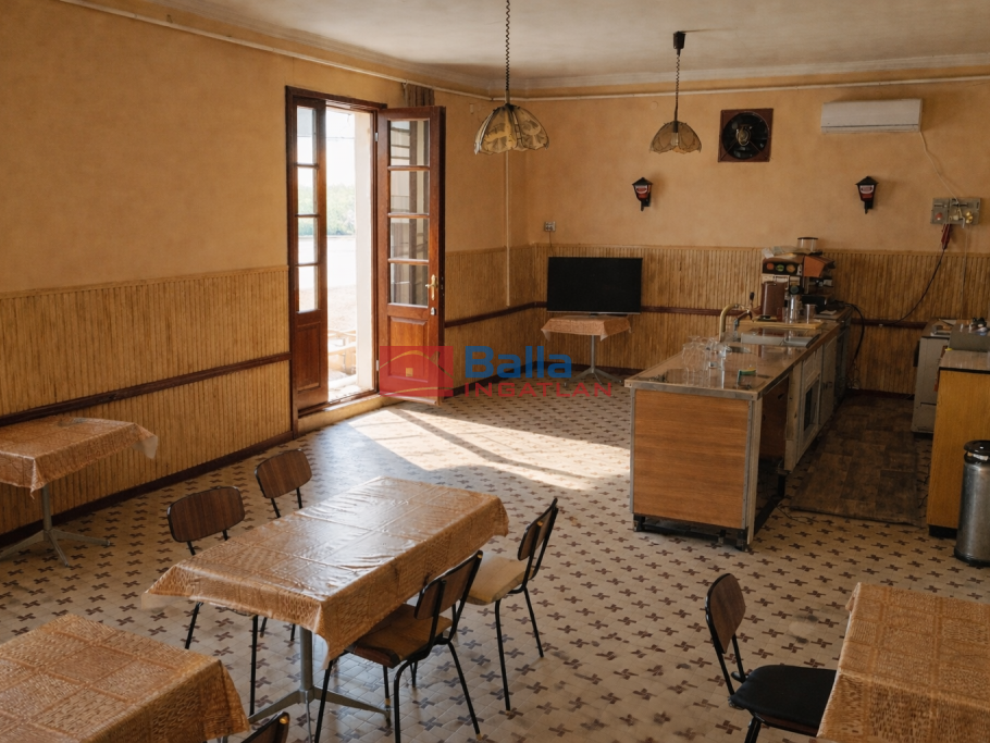 Kiadó 100 m²-esvendéglátó egység utcai bejárattal Alsónémedi, 5-s út: 200'000 Ft