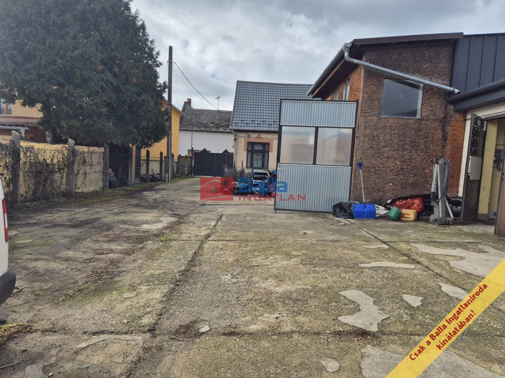 Eladó 140 m²-escsaládi ház Aszód, Ady Endre utca: 110'000'000 Ft