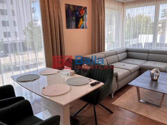 Eladó 60 m²-estársasházi lakás Balatonlelle, Vízpart közeli utca: 121'900'000 Ft