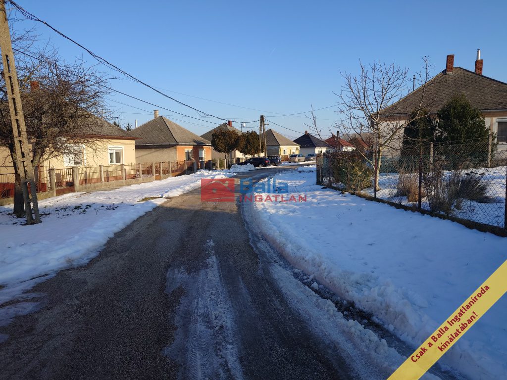 Eladó 721 m²-estelek Bodajk, Zrínyi Mikós utca: 15'000'000 Ft