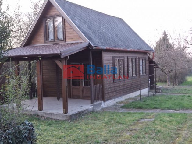 Eladó 1411 m²-esmezőgazdasági ingatlan Borgáta, ZÁRTKERT: 17'000'000 Ft