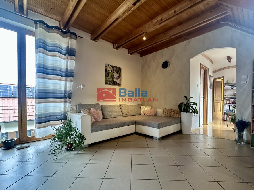 Eladó 180 m²-estársasházi lakás Budakalász, Budakalász: 138'000'000 Ft