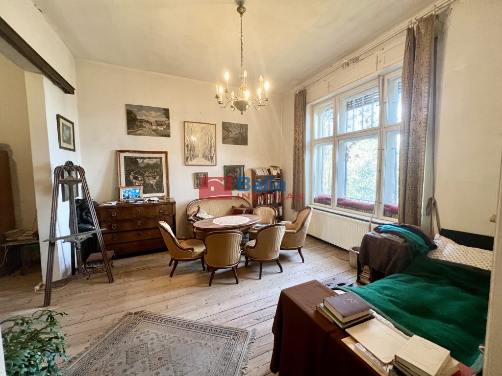 Eladó 140 m²-escsaládi ház Budakalász, Pomázi út: 199'000'000 Ft