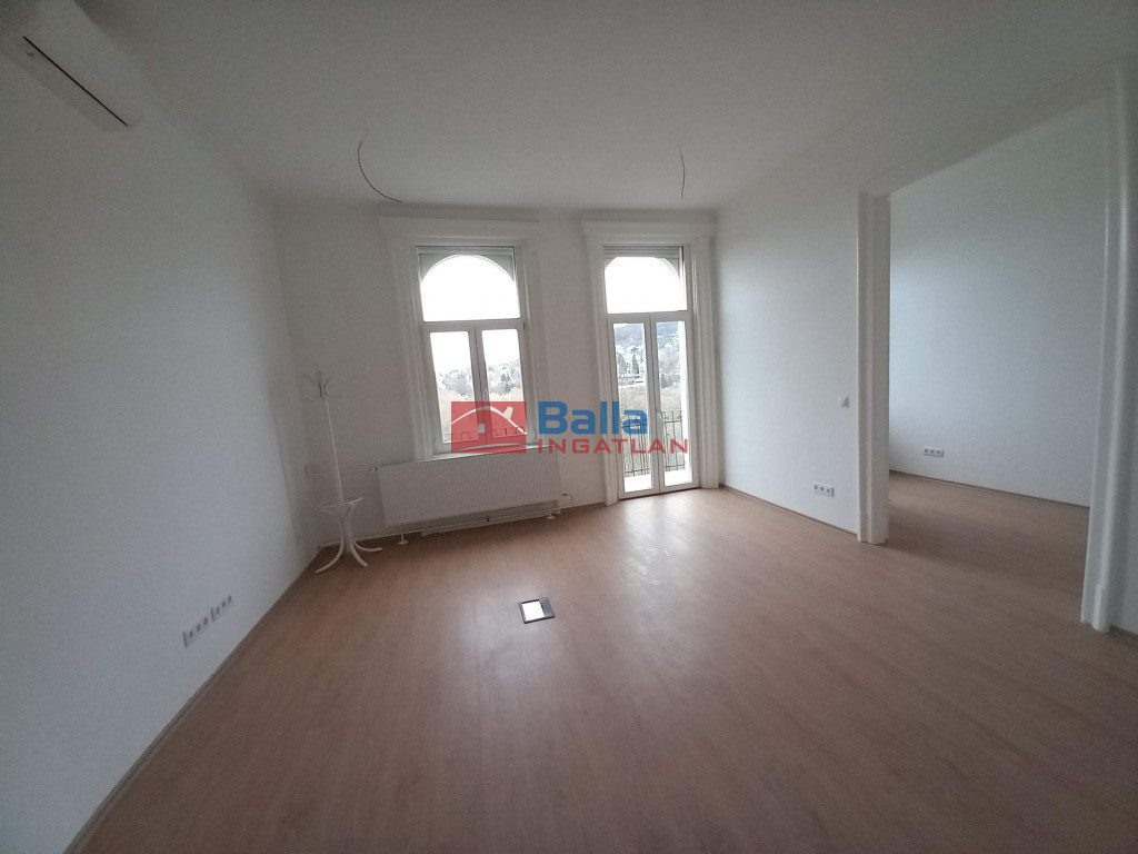 Kiadó 82 m²-eslakásban kialakított iroda II. kerület (Országút) , Szilágyi Erzsébet fasor: 500'000 Ft