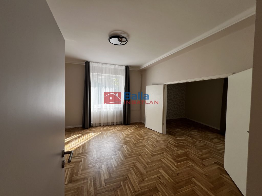 Eladó 53 m²-estársasházi lakás III. Kerület (Filatorigát) , Hunor utca: 92'000'000 Ft