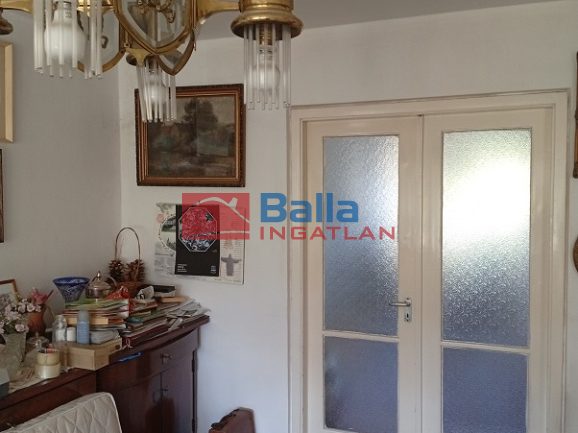 Eladó 65 m²-estársasházi lakás III. Kerület (Óbuda-központ) , Vörösvári út: 68'000'000 Ft