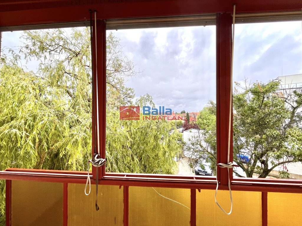 Eladó 52 m²-estársasházi lakás IV. Kerület (Izzó lakótelep) , Izzó lakótelep: 60'900'000 Ft