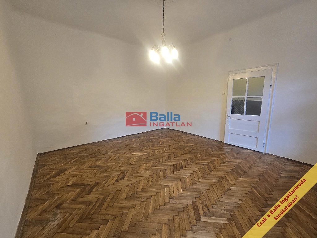 Eladó 33 m²-estársasházi lakás IV. Kerület (Újpest) , Liszt Ferenc utca: 29'990'000 Ft