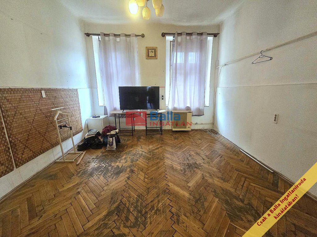 Eladó 29 m²-estársasházi lakás IV. Kerület (Újpest) , Temesvári utca: 33'500'000 Ft
