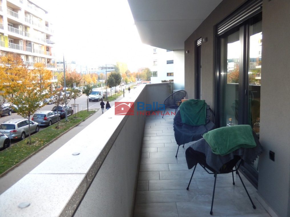 Eladó 74 m²-estársasházi lakás IX. Kerület (Belső Ferencváros) , Vágóhíd utca: 153'500'000 Ft