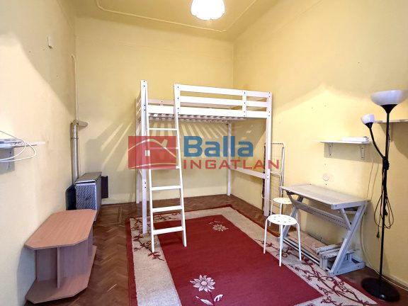 Eladó 27 m²-estársasházi lakás IX. Kerület (Középső Ferencváros (Rehabilitációs terület)) , Üllői út: 41'500'000 Ft