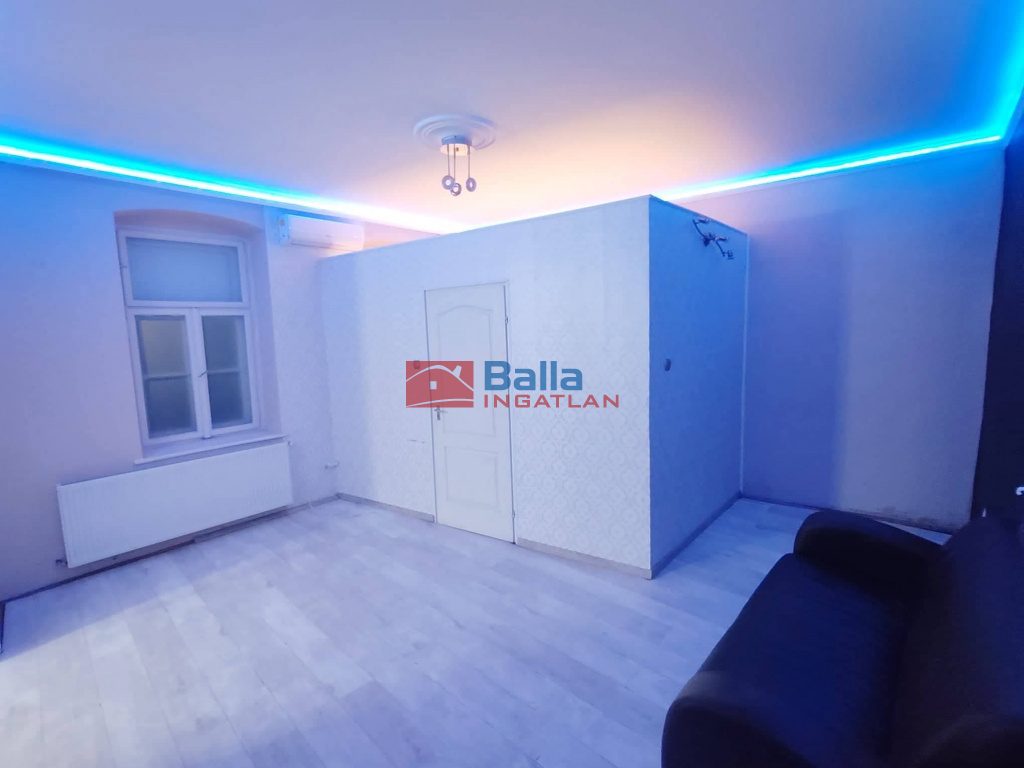 Kiadó 40 m²-estársasházi lakás V. Kerület (Lipótváros) , Szent István körút: 280'000 Ft