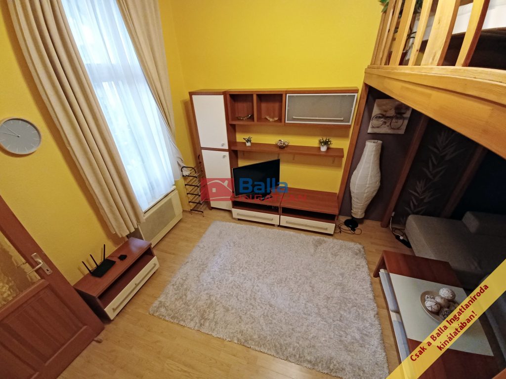 Eladó 28 m²-estársasházi lakás VI. Kerület (Diplomatanegyed) , Kodály Körönd közelében, Benczúr utca: 44'500'000 Ft