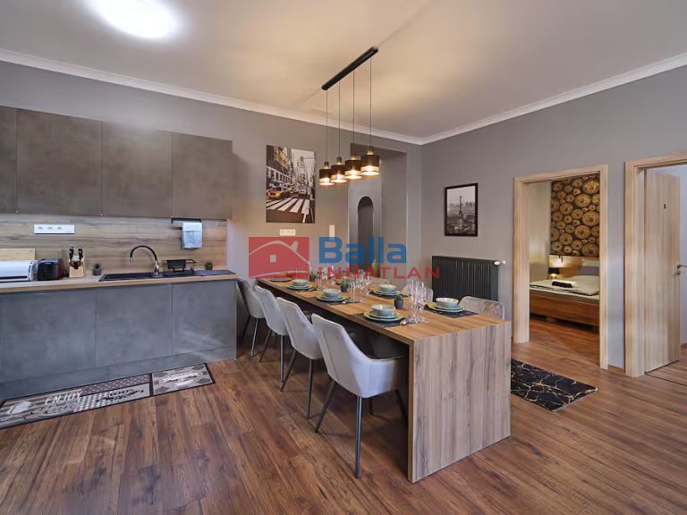 Kiadó 134 m²-estársasházi lakás VI. Kerület (Terézváros) , Izabella utca: 900'000 Ft