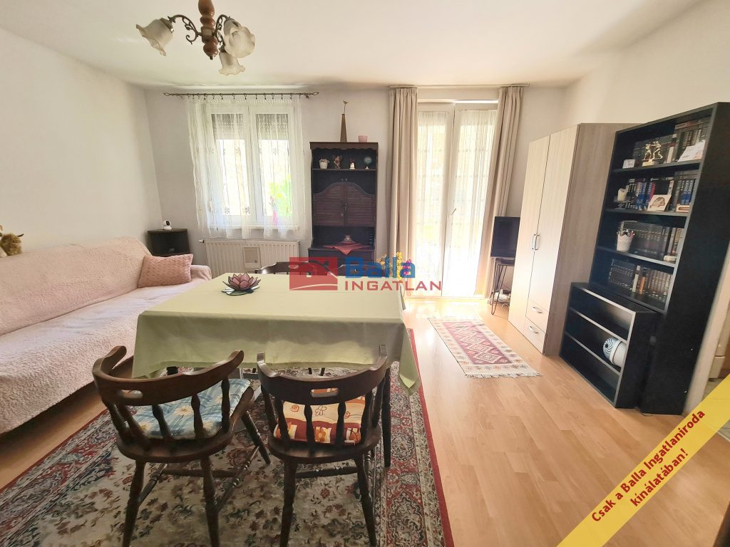 Eladó 58 m²-estársasházi lakás VI. Kerület (Terézváros) , Szív utca: 87'000'000 Ft