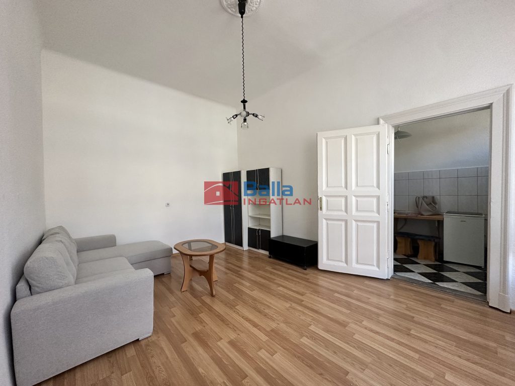 Kiadó 34 m²-estársasházi lakás VII. Kerület (Belső-Erzsébetváros) , Murányi utca környéke: 170'000 Ft