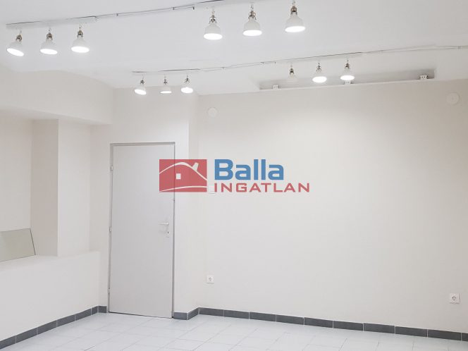 Eladó 74 m²-esüzlethelyiség utcai bejárattal VII. Kerület (Középső-Erzsébetváros) , ALMÁSSY TÉR: 29'800'000 Ft