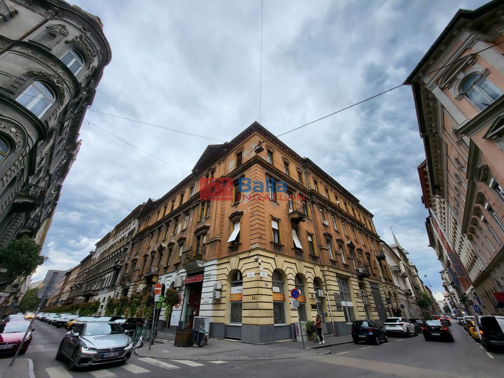 Kiadó 75 m²-estársasházi lakás VII. Kerület (Nagykörúton belül) , Belső-Erzsébetváros: 280'000 Ft