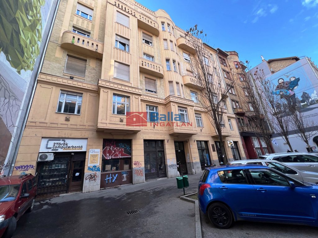 Kiadó 25 m²-estársasházi lakás VII. Kerület (Nagykörúton belül) , Klauzál utca: 180'000 Ft
