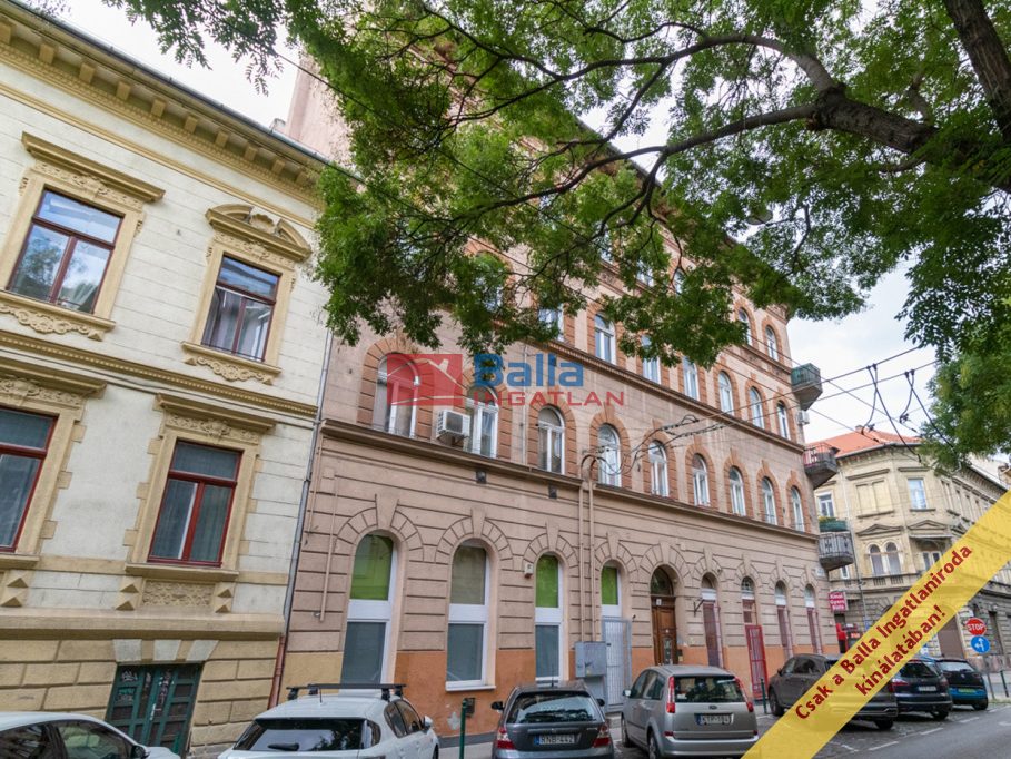 Eladó 96 m²-estársasházi lakás VII. Kerület (Nagykörúton kívül) , Külső-Erzsébetváros-Ligetváros kiváló befektetést kínálunk!: 92'500'000 Ft