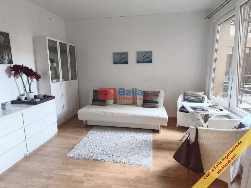 Eladó 47 m²-estársasházi lakás VIII. Kerület (Corvin negyed) , Nagy Templom utca: 87'900'000 Ft